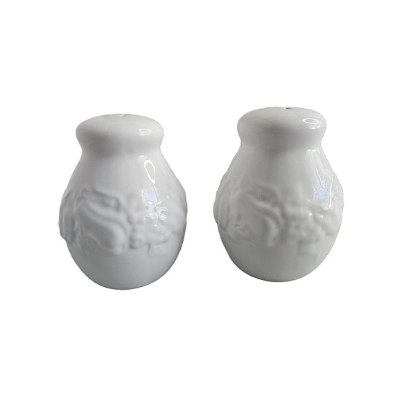 White Ceramic Gravy Boat Salt Pepper Shaker Set Thanksgiving Pumpkin Squash Fall - Picture 6 of 16